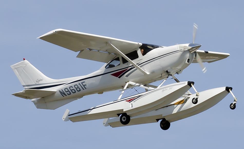 Cessna 182S Skyline