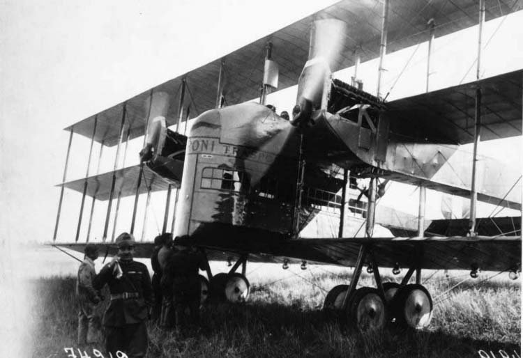Caproni Ca.48 avión de pasajeros triplano