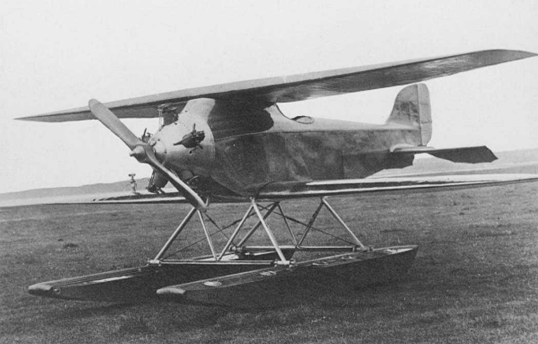 U.1 hidroavión de reconocimiento
